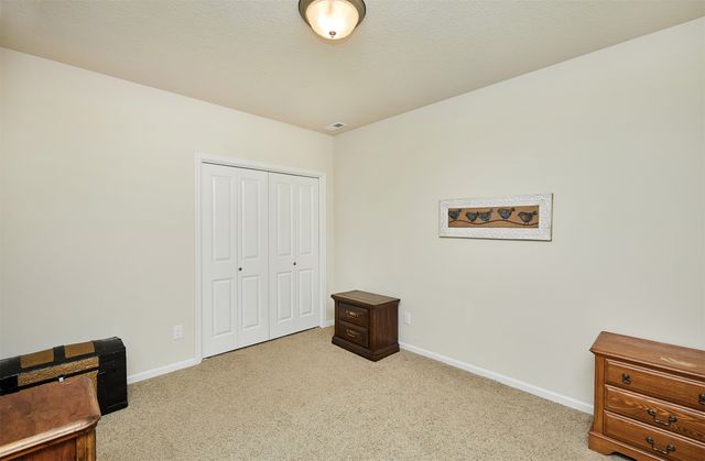 13000 Iltis Drive, Urbandale, IA 50323