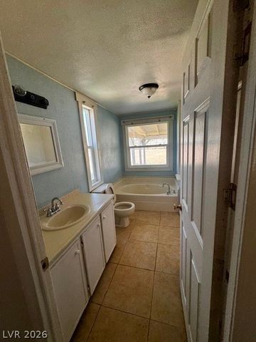 1730 Keenan Way 2, Pahrump, NV 89048