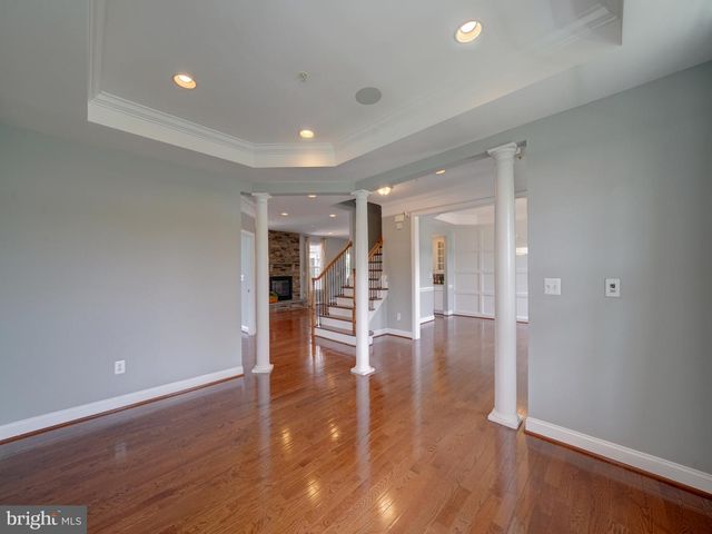 2112 GABLE DR, Jessup, MD 20794