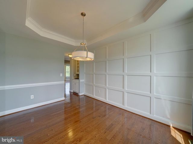 2112 GABLE DR, Jessup, MD 20794