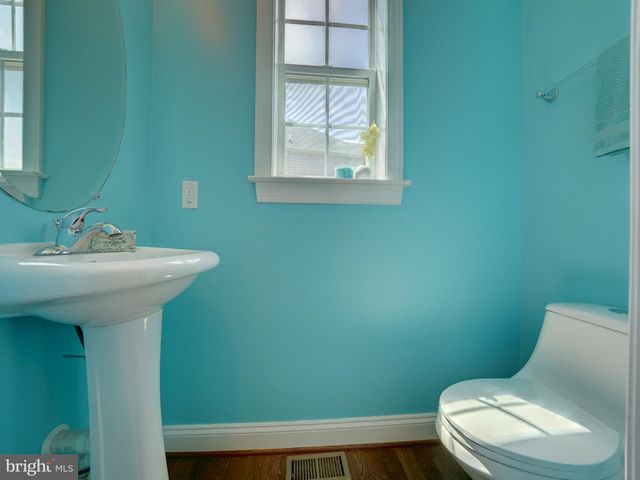 2112 GABLE DR, Jessup, MD 20794