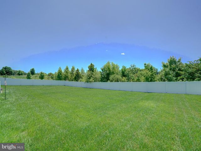 2112 GABLE DR, Jessup, MD 20794