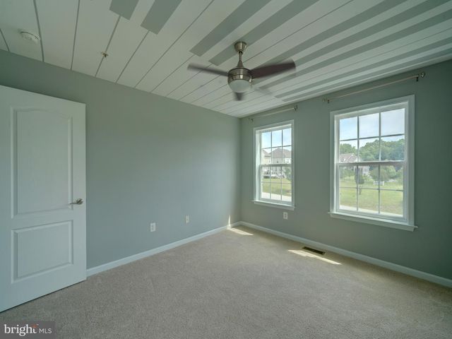 2112 GABLE DR, Jessup, MD 20794