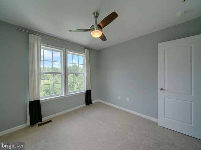 2112 GABLE DR, Jessup, MD 20794