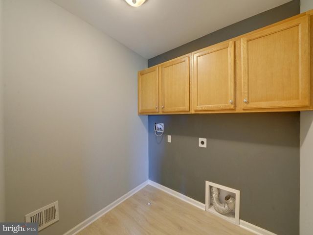 2112 GABLE DR, Jessup, MD 20794