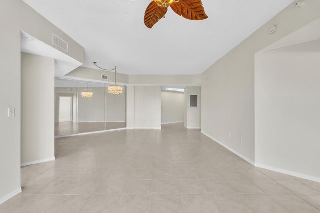 7775 Southampton Terrace 307, Tamarac, FL 33321