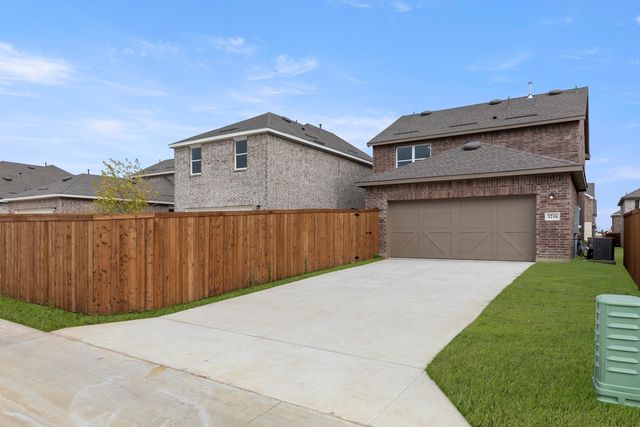 3216 Landslide Drive, Celina, TX 75009