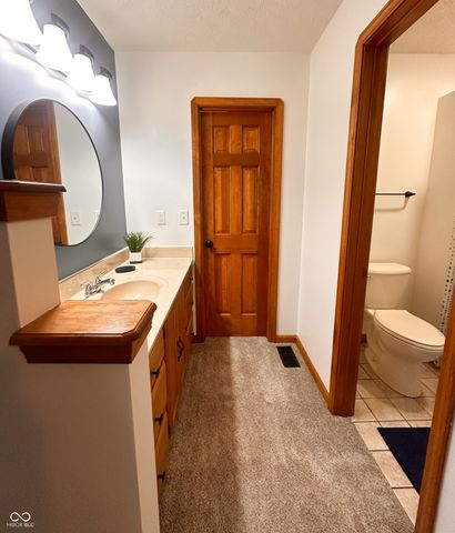 7527 W 1000 S, Fortville, IN 46040
