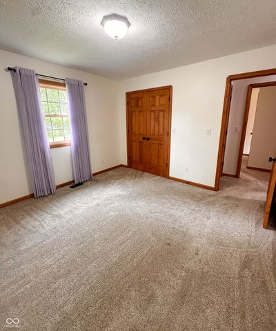 7527 W 1000 S, Fortville, IN 46040