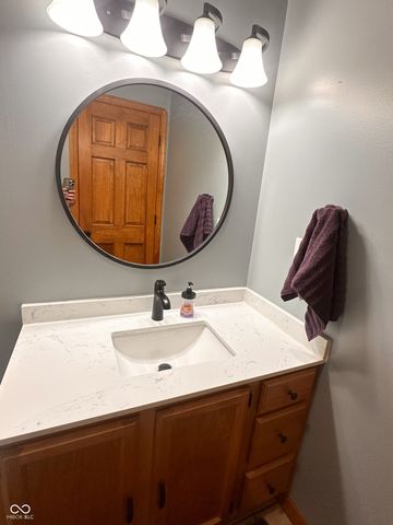 7527 W 1000 S, Fortville, IN 46040