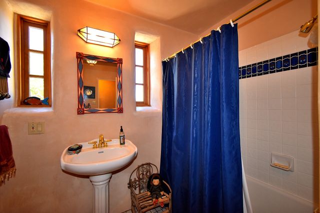 1201 Madrid Road, Santa Fe, NM 87505