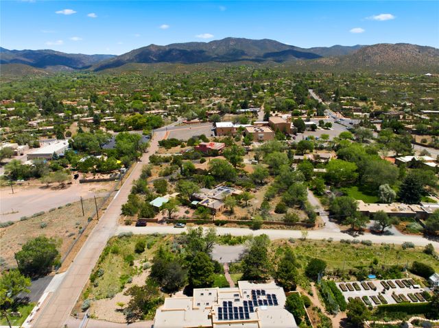 1201 Madrid Road, Santa Fe, NM 87505