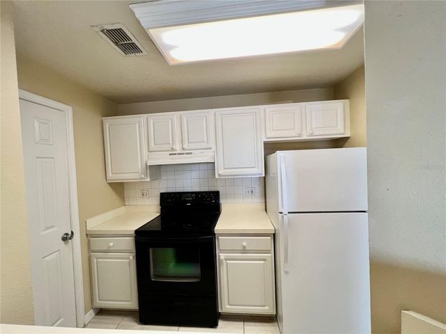 501 KNIGHTS RUN AVENUE 1330, Tampa, FL 33602