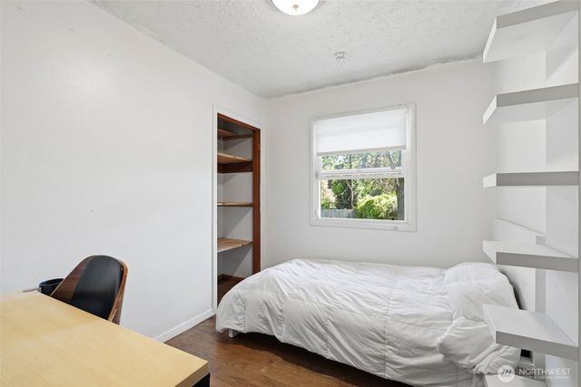 303 NW Hazel Dell Way, Vancouver, WA 98665