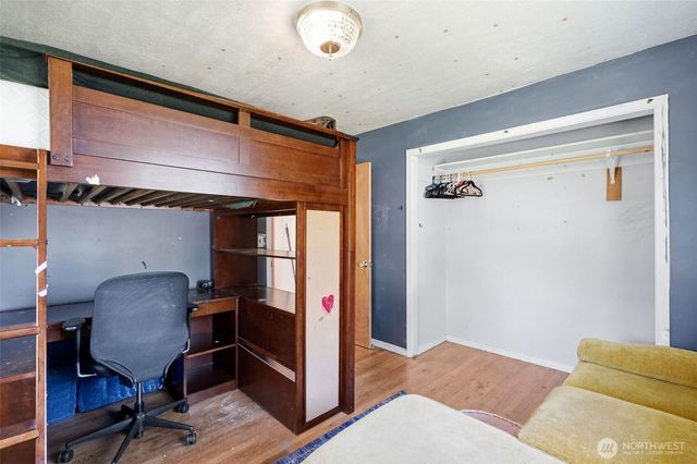 303 NW Hazel Dell Way, Vancouver, WA 98665