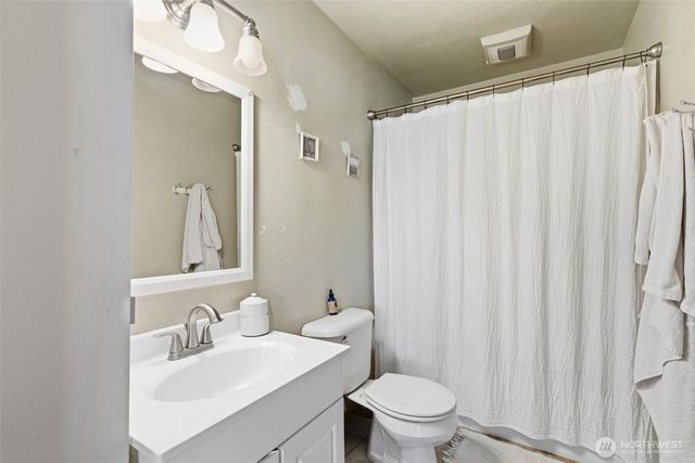 303 NW Hazel Dell Way, Vancouver, WA 98665