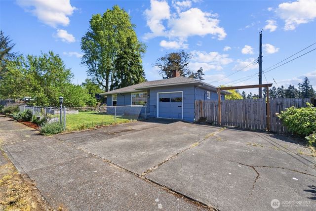 303 NW Hazel Dell Way, Vancouver, WA 98665