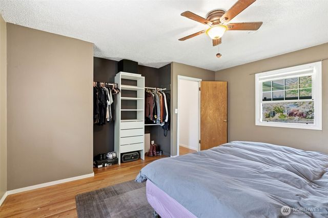 303 NW Hazel Dell Way, Vancouver, WA 98665