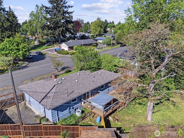 303 NW Hazel Dell Way, Vancouver, WA 98665