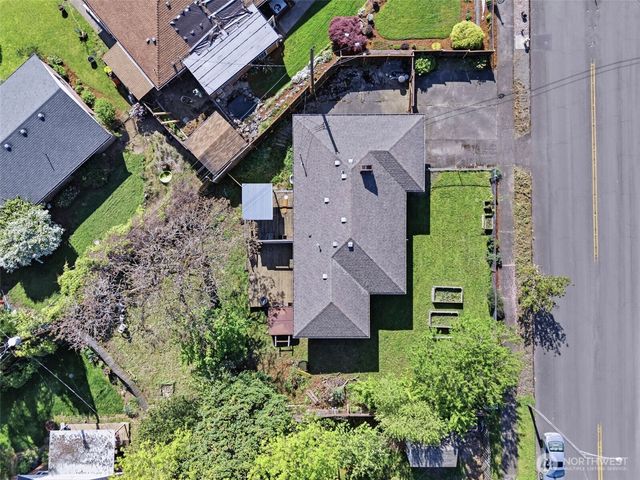 303 NW Hazel Dell Way, Vancouver, WA 98665