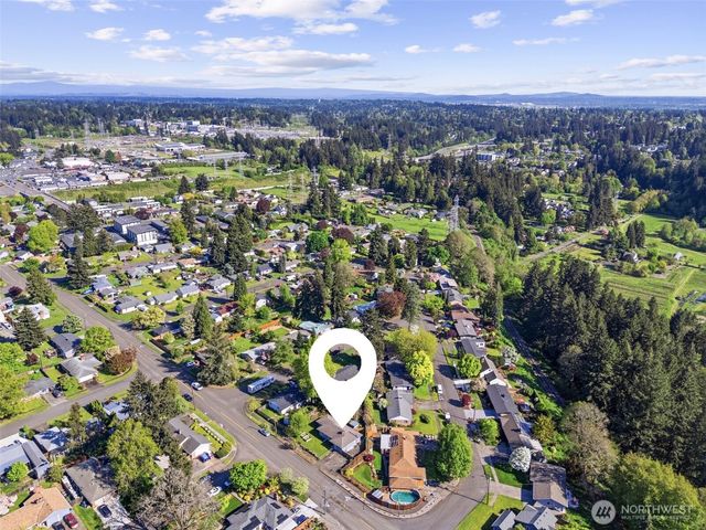 303 NW Hazel Dell Way, Vancouver, WA 98665