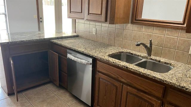 2003 NE 31st, Lawton, OK 73501