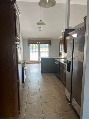 2003 NE 31st, Lawton, OK 73501