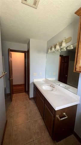 2003 NE 31st, Lawton, OK 73501