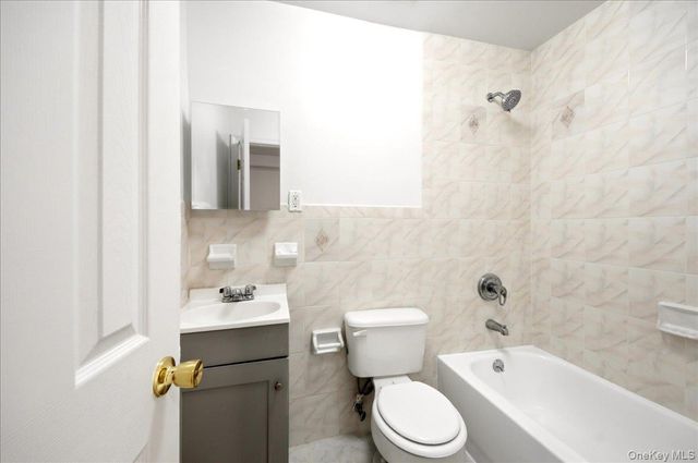 82 Morningside Avenue 1, Yonkers, NY 10703