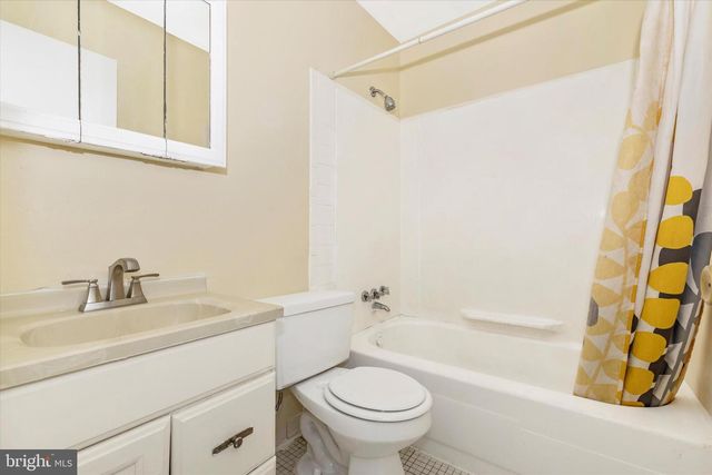 758 W SIDE DR #7-G, Gaithersburg, MD 20878