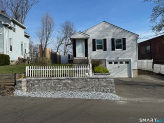 30 Jeannette Street, Bristol, CT 06010