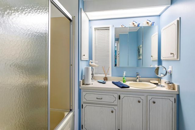 39001 Gayle Bay, Boynton Beach, FL 33436