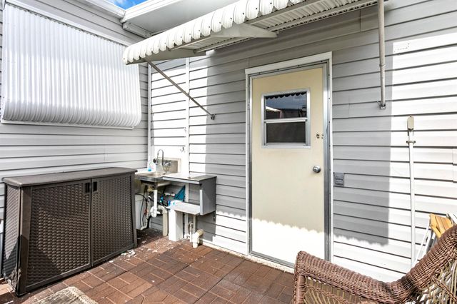 39001 Gayle Bay, Boynton Beach, FL 33436