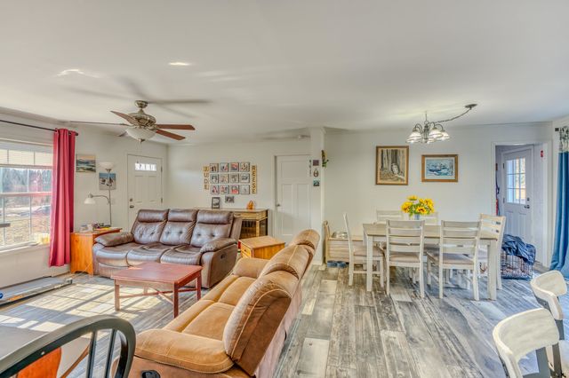 307 Jefferson Road, Whitefield, NH 03598