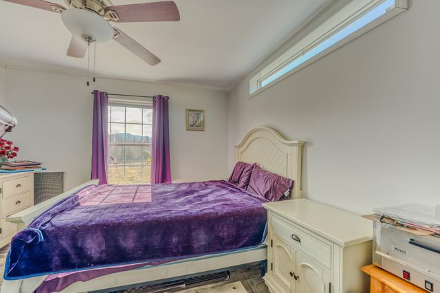 307 Jefferson Road, Whitefield, NH 03598