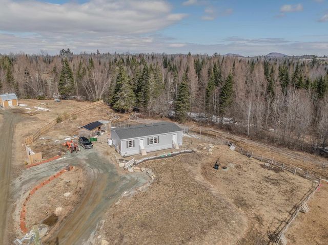 307 Jefferson Road, Whitefield, NH 03598