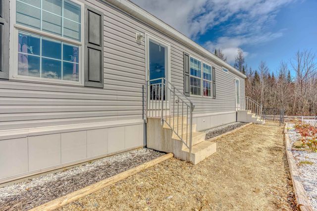 307 Jefferson Road, Whitefield, NH 03598