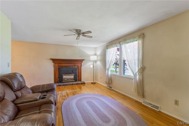 121 Cheerwood Drive, Van Buren, NY 13027
