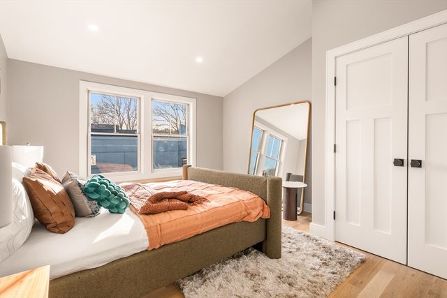 71 Greenough Street 2, Brookline, MA 02445