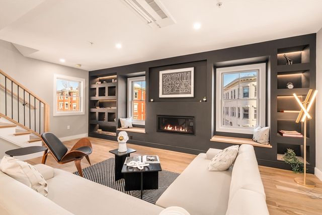 71 Greenough Street 2, Brookline, MA 02445