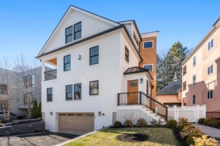 71 Greenough Street 2, Brookline, MA 02445