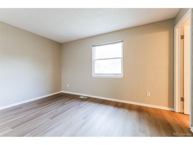 14697 E Oregon Dr, Aurora, CO 80012