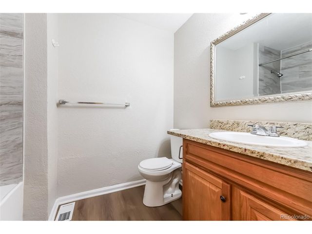 14697 E Oregon Dr, Aurora, CO 80012