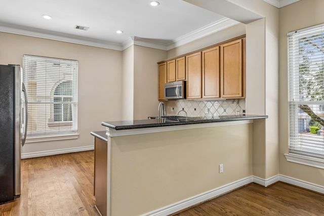 9101 Harbor Hills Drive, Houston, TX 77054
