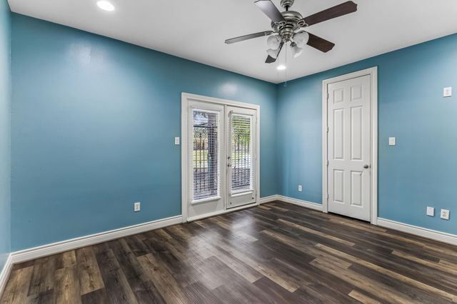 9101 Harbor Hills Drive, Houston, TX 77054