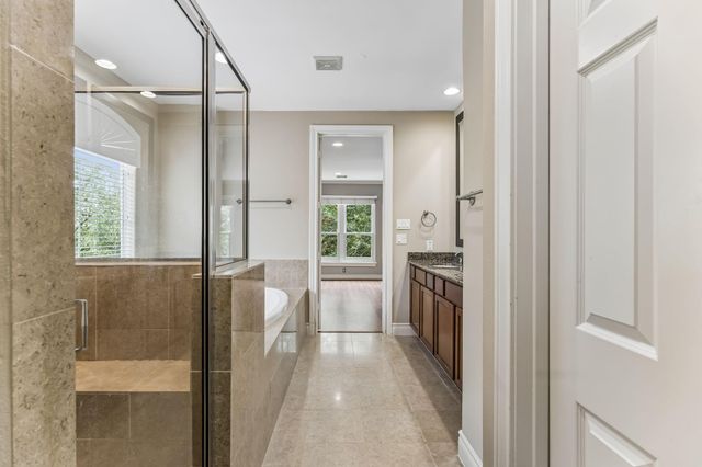 9101 Harbor Hills Drive, Houston, TX 77054