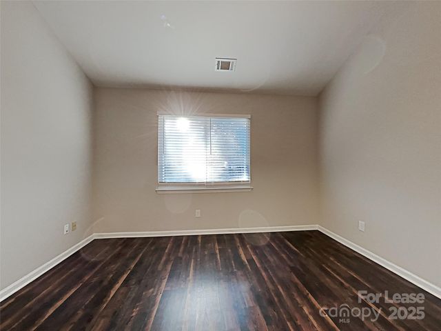 10715 Spruce Mountain Road, Charlotte, NC 28214