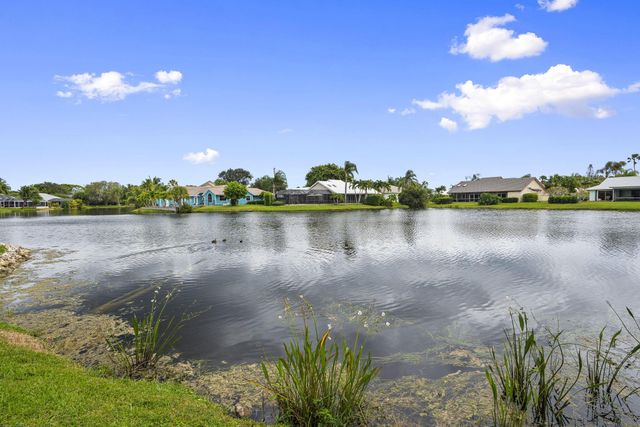 8964 SE Sunfish Place, Hobe Sound, FL 33455