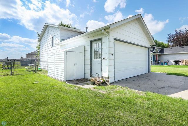 1426 11th Street W, West Fargo, ND 58078