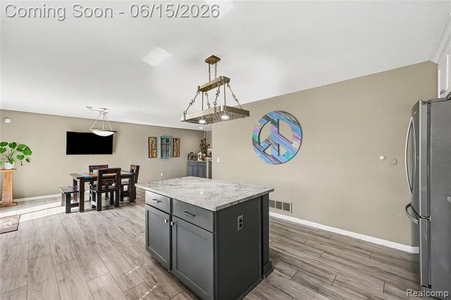 4448 Sunflower Circle, Clarkston, MI 48346